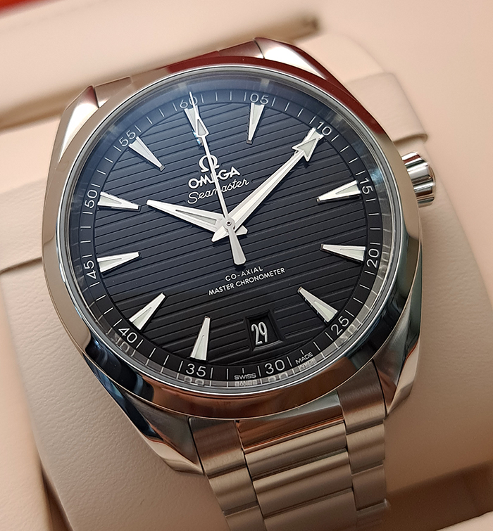 Omega Seamaster Aqua Terra 150M Co-Axial Wristwatch Ref. 220.10.41.21.01.001